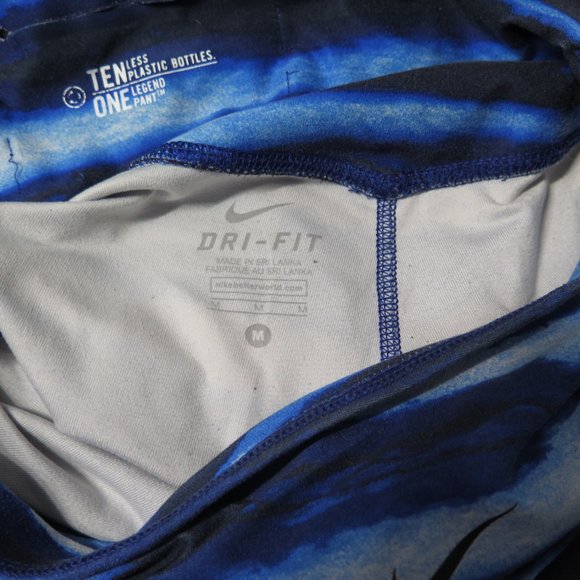 Nike Dry Fit Leggings Ten Less Plastic Bottles, Medium - Picture 7 of 7
